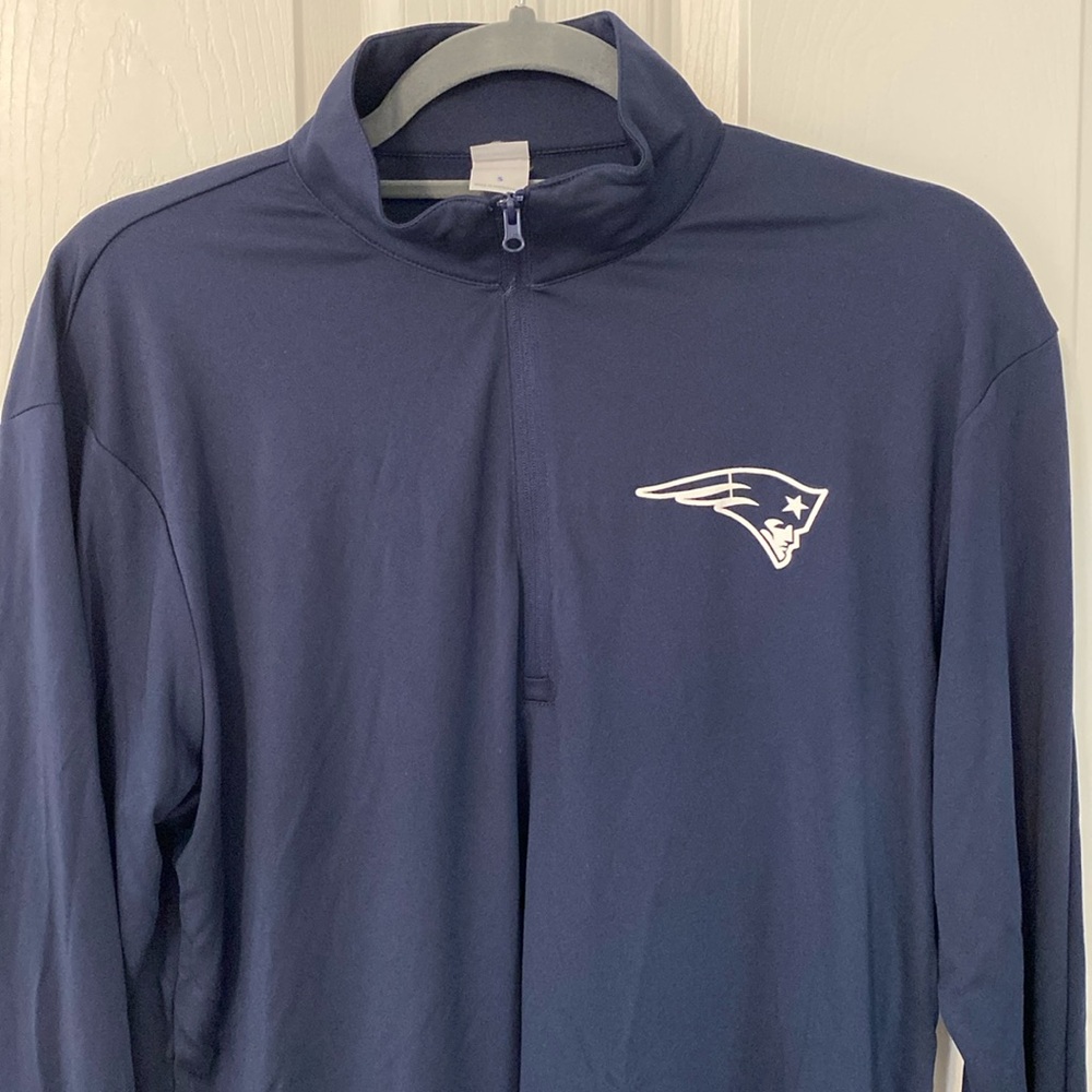 Sport-Tek Navy Blue 1/4 Zip Lightweight Top w/ New England Patriots Logo